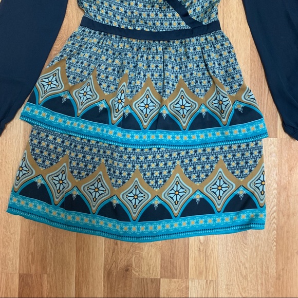 BCBGeneration Tiered Printed Faux Wrap Dress - Picture 7 of 13